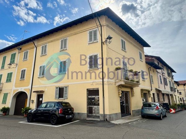 casa indipendente in vendita a Sizzano