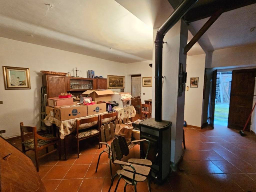 casa indipendente in vendita a Sizzano