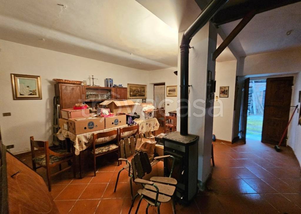 casa indipendente in vendita a Sizzano