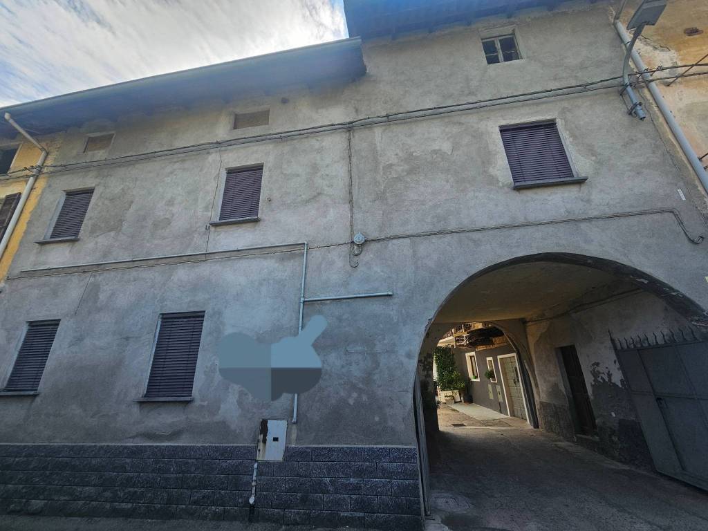 casa indipendente in vendita a Sizzano