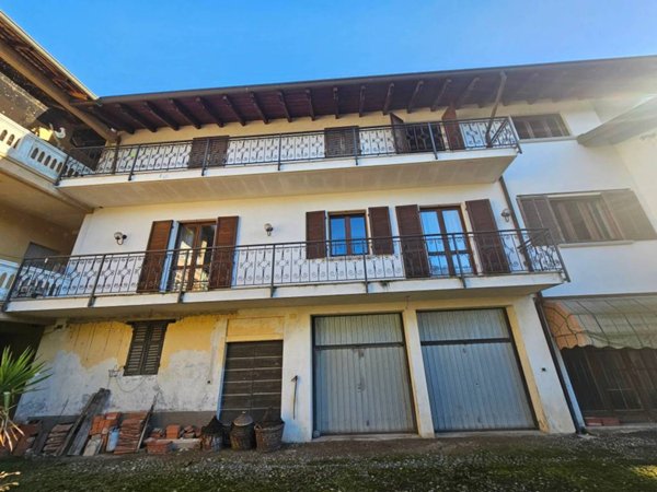 casa indipendente in vendita a Sizzano