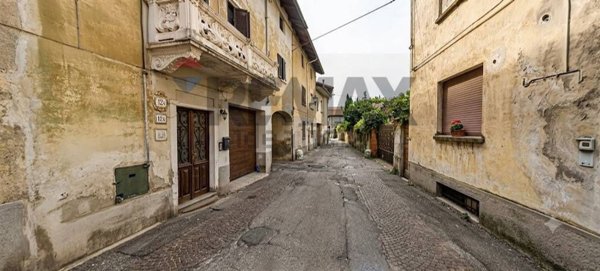 intera palazzina in vendita a Sizzano