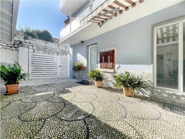casa indipendente in vendita a Soriso