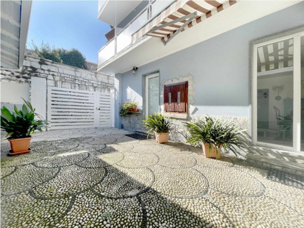 casa indipendente in vendita a Soriso