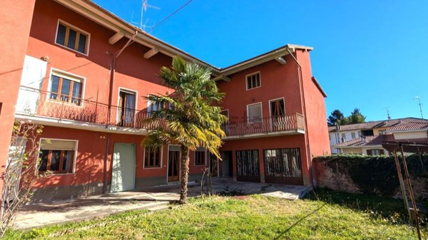 casa indipendente in vendita a Soriso