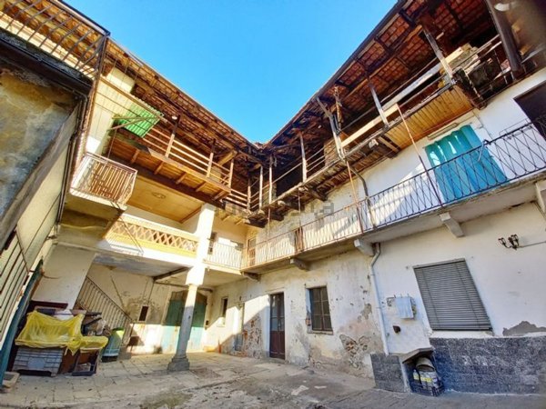 casa indipendente in vendita a Soriso