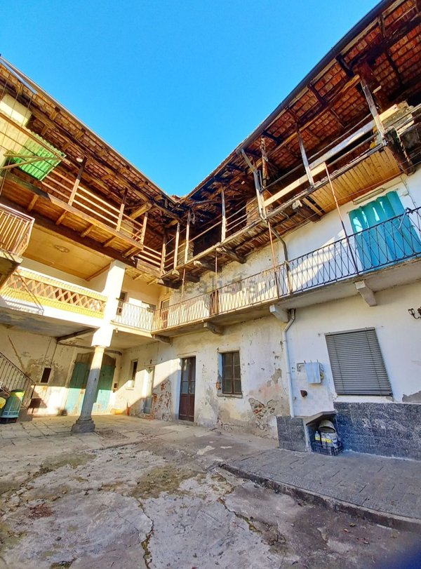 casa semindipendente in vendita a Soriso