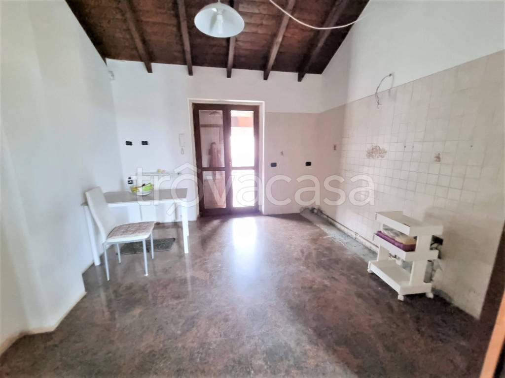 casa indipendente in vendita a Sozzago