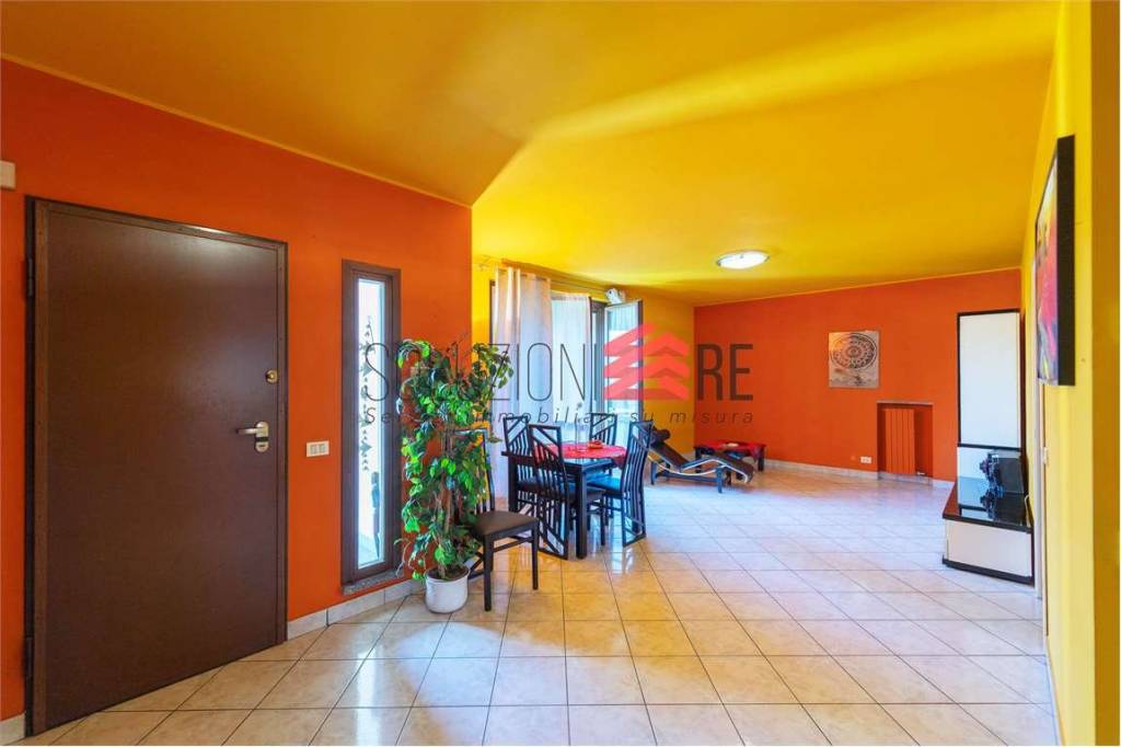 casa indipendente in vendita a Sozzago