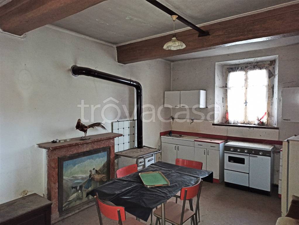 casa indipendente in vendita a Sozzago