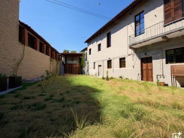 casa indipendente in vendita a Sozzago