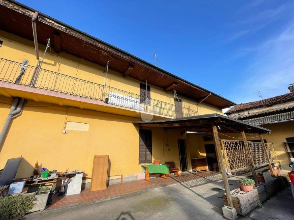appartamento in vendita a Suno