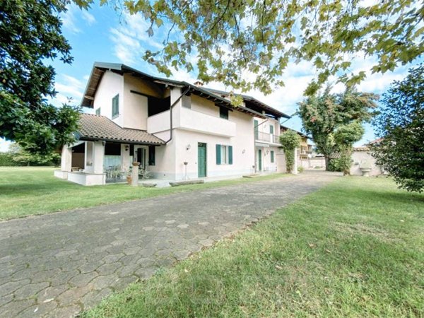 casa indipendente in vendita a Suno