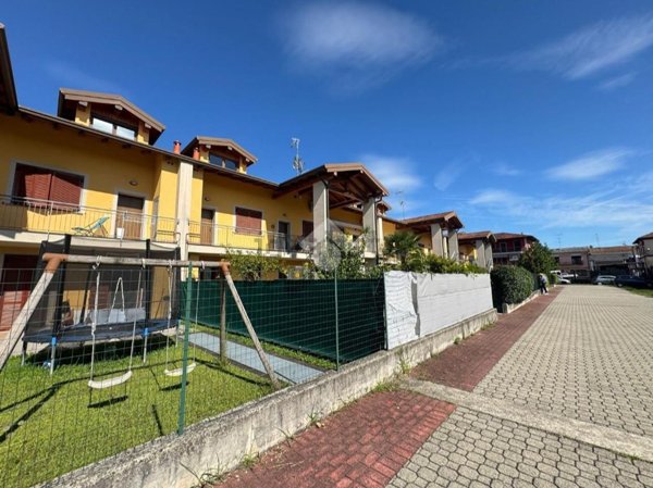 appartamento in vendita a Suno in zona Baraggia
