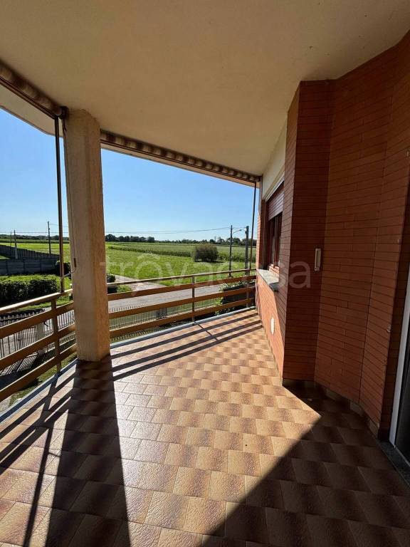casa indipendente in vendita a Suno