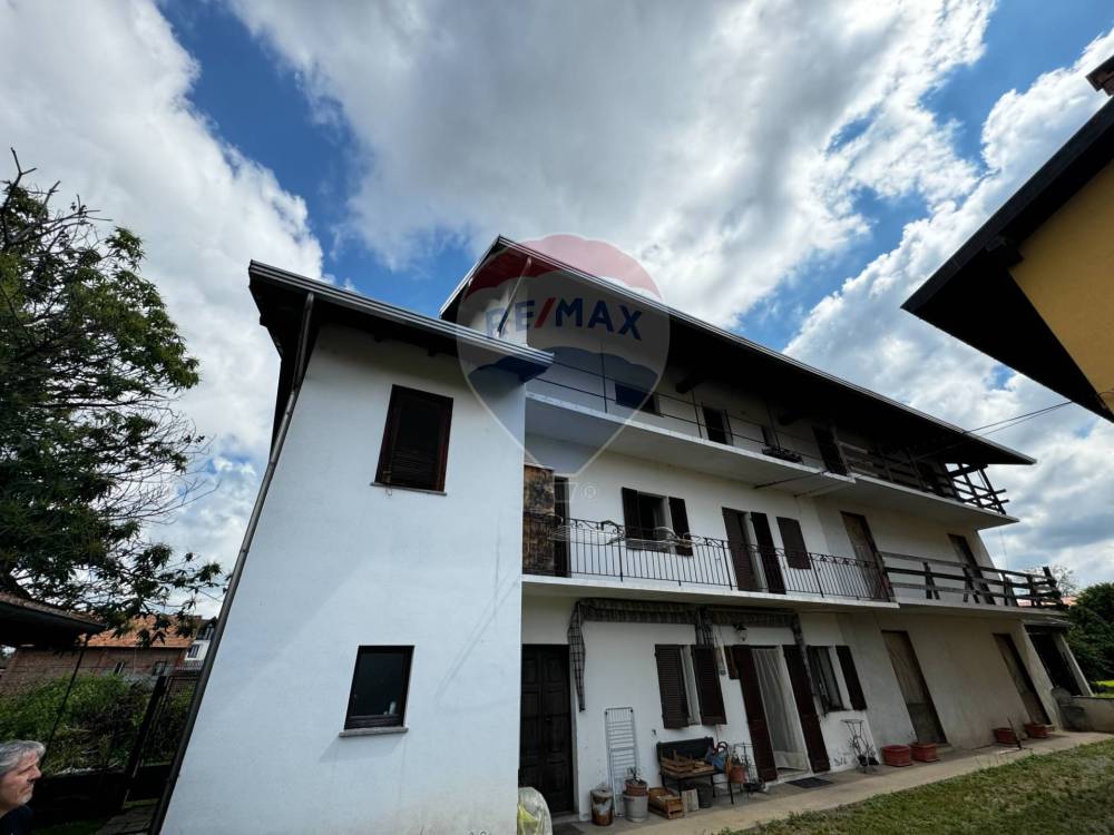 casa indipendente in vendita a Suno