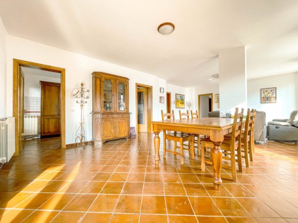 casa indipendente in vendita a Suno