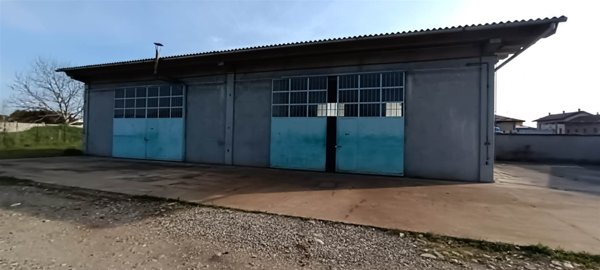 ufficio in vendita a Suno