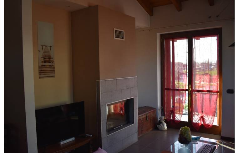 appartamento in vendita a Suno in zona Mottoscarone