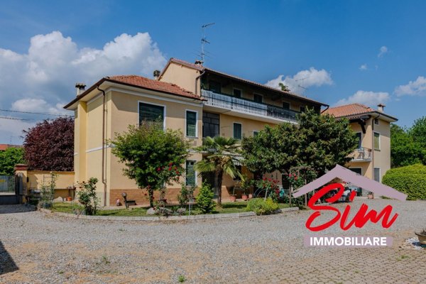 casa indipendente in vendita a Suno