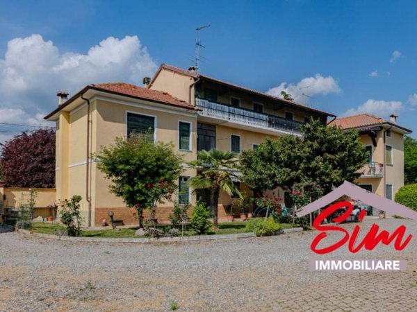 casa indipendente in vendita a Suno
