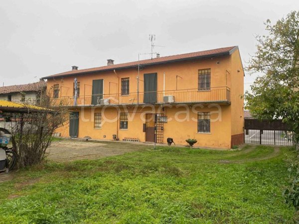 casa indipendente in vendita a Terdobbiate