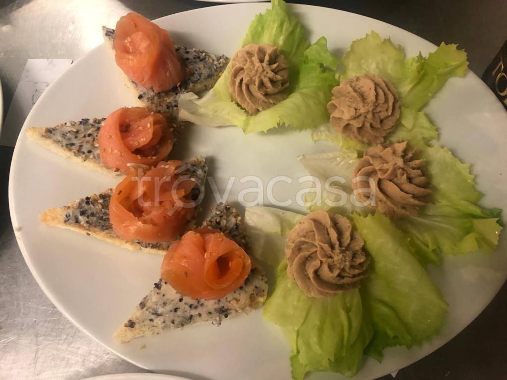 negozio in vendita a Tornaco