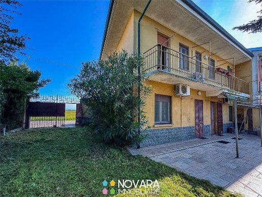 casa indipendente in vendita a Tornaco