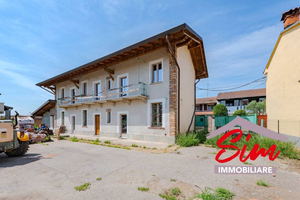 casa indipendente in vendita a Tornaco