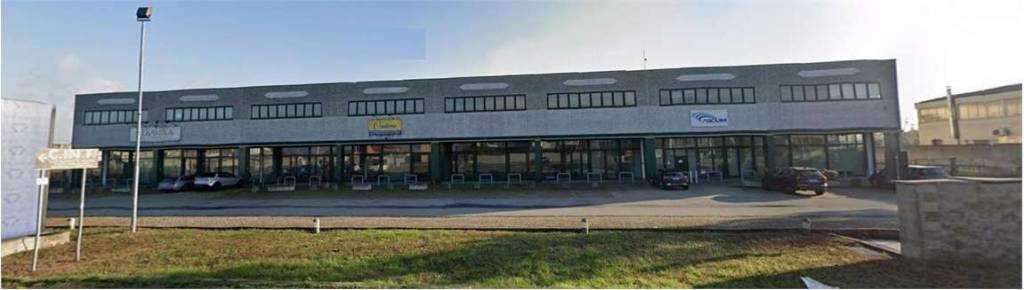 ufficio in vendita a Trecate