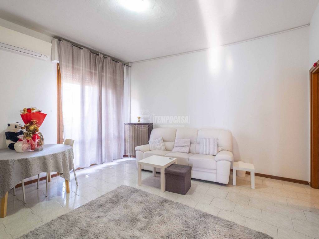 appartamento in vendita a Trecate