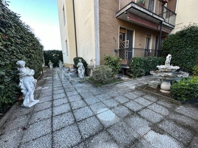 appartamento in vendita a Trecate