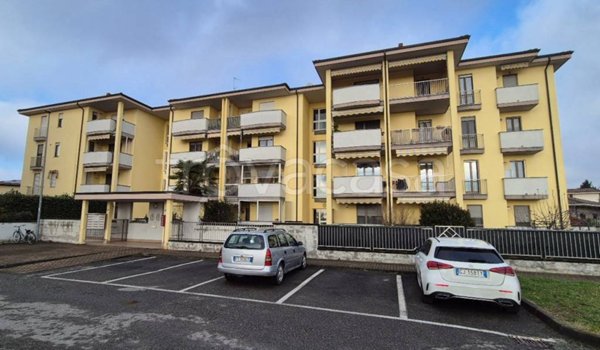 appartamento in vendita a Trecate