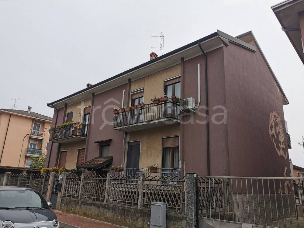 appartamento in vendita a Trecate