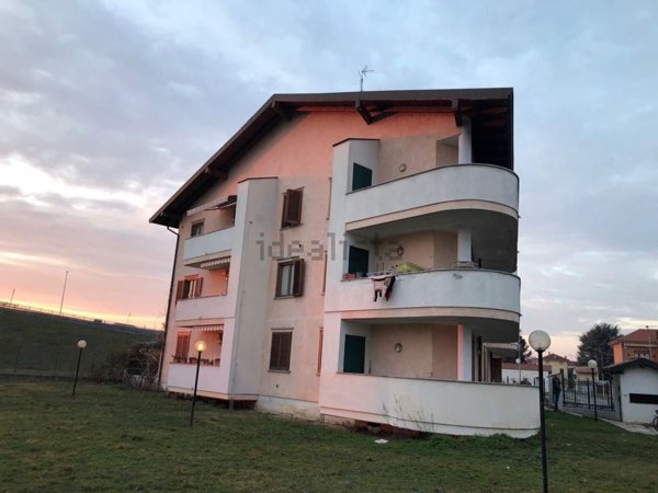 appartamento in vendita a Trecate