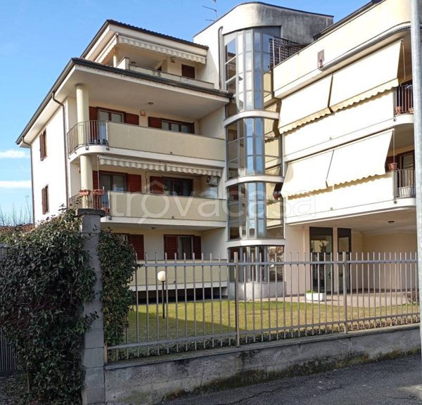 appartamento in vendita a Trecate
