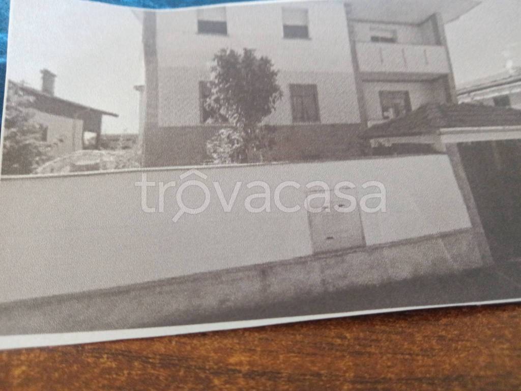 appartamento in vendita a Trecate