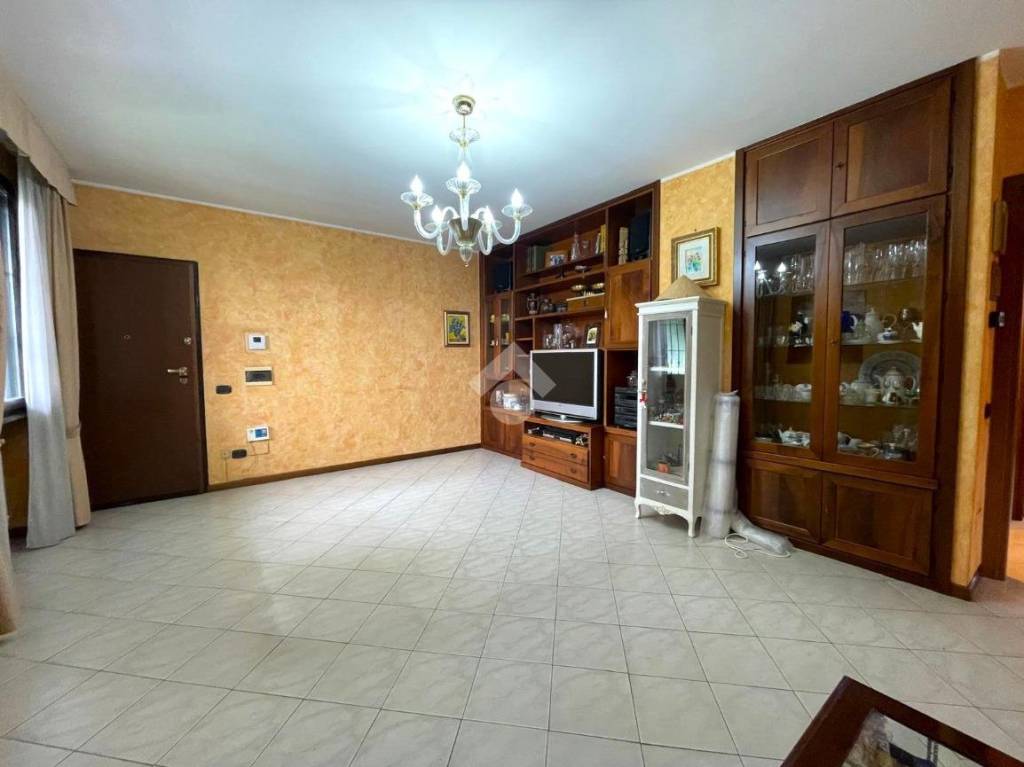 appartamento in vendita a Trecate