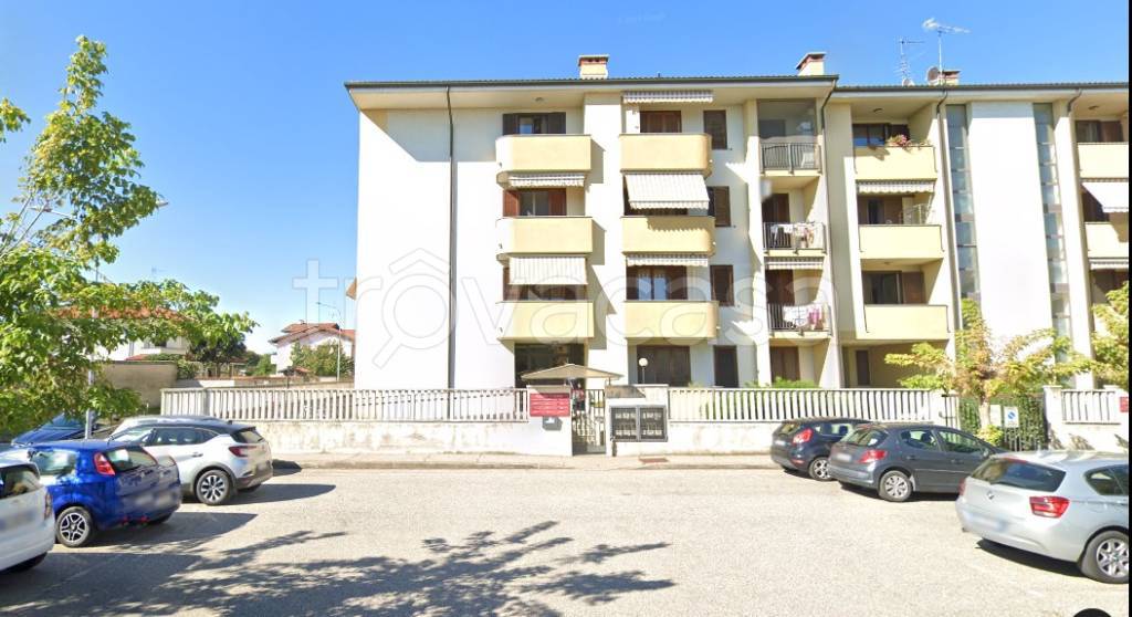 appartamento in vendita a Trecate