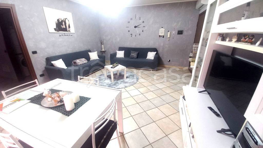 appartamento in vendita a Trecate