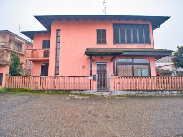 appartamento in vendita a Trecate