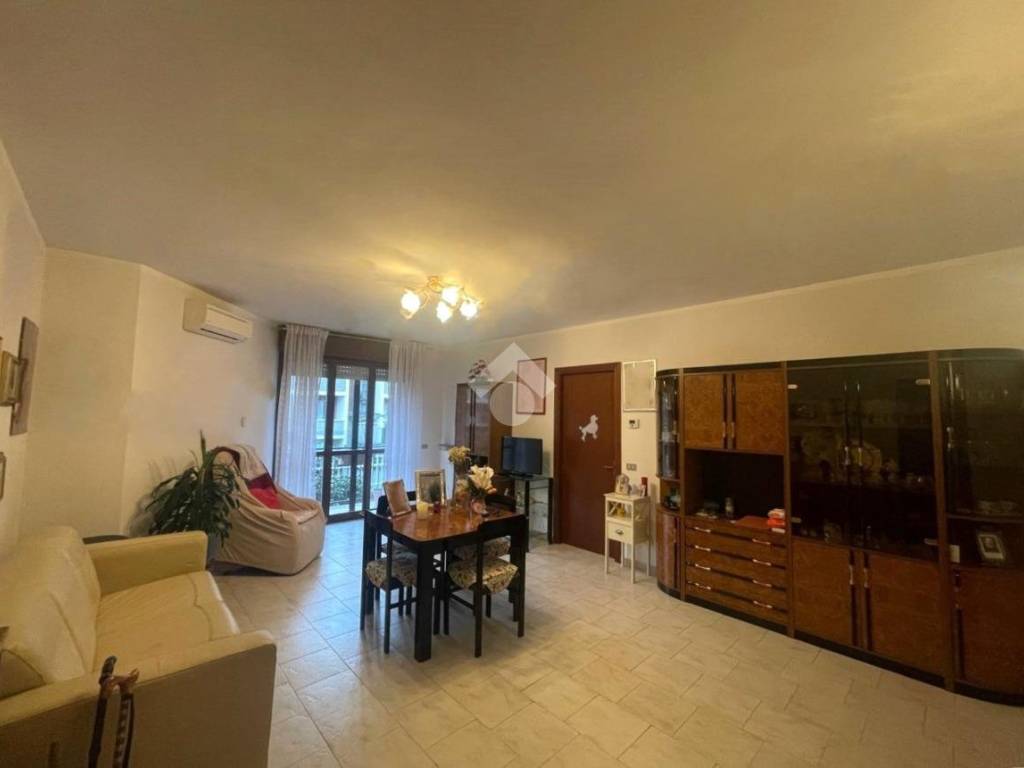 appartamento in vendita a Trecate
