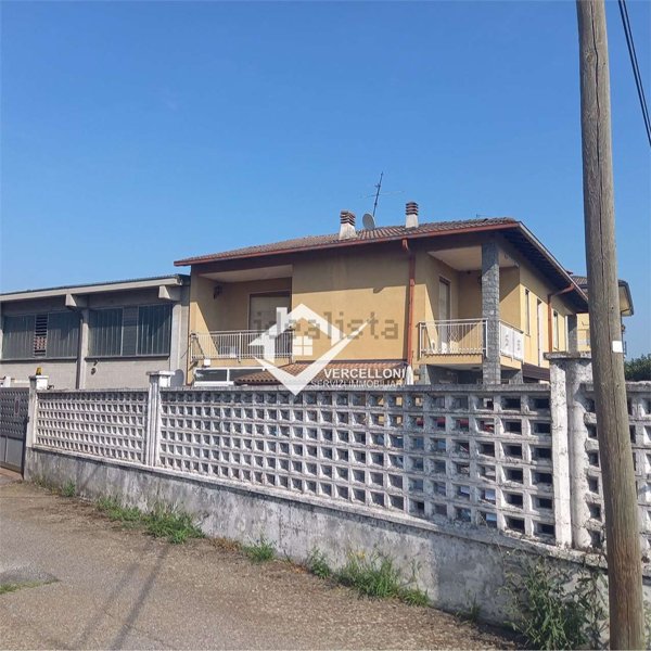 appartamento in vendita a Trecate