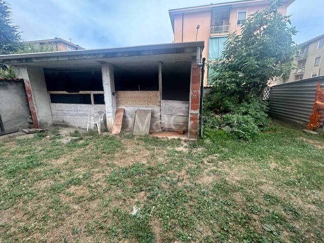 terreno edificabile in vendita a Trecate