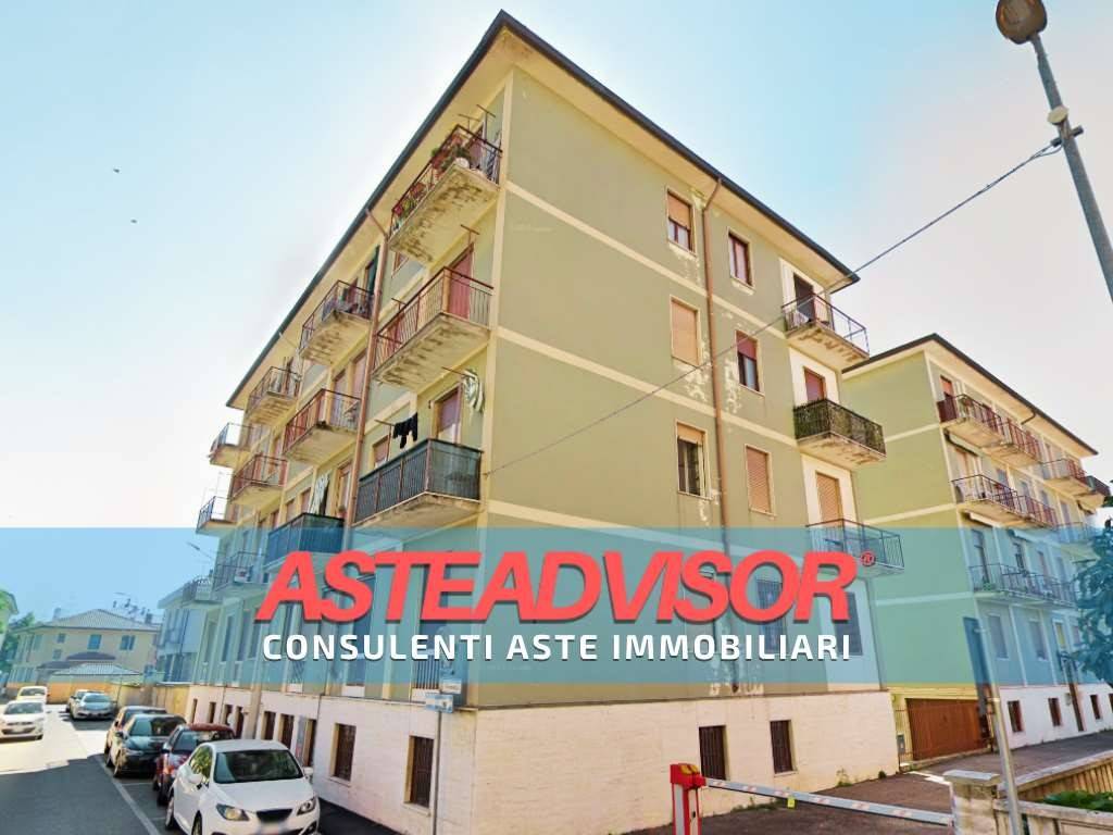 appartamento in vendita a Trecate