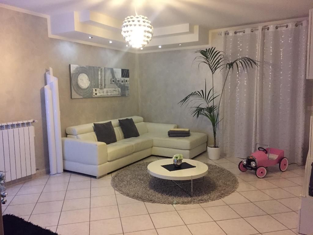 appartamento in vendita a Trecate