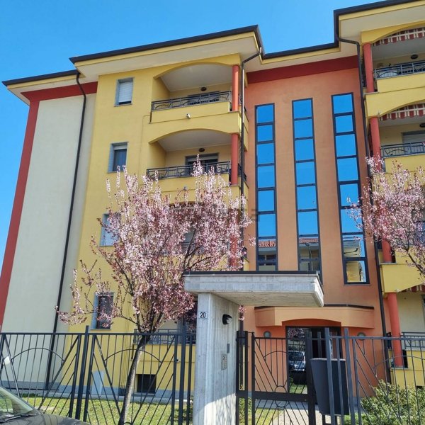appartamento in vendita a Trecate