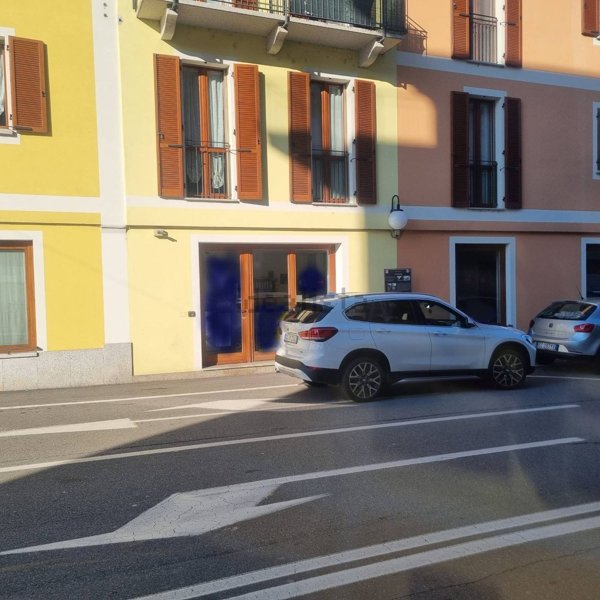 ufficio in vendita a Trecate