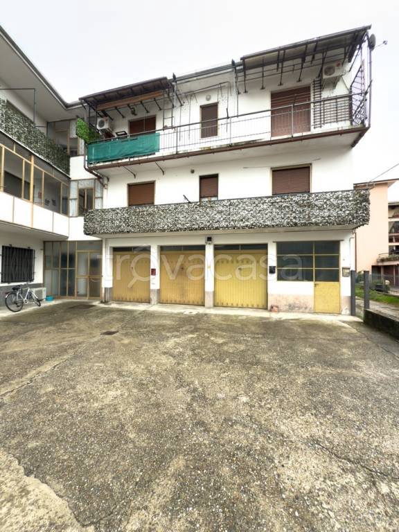 appartamento in vendita a Trecate