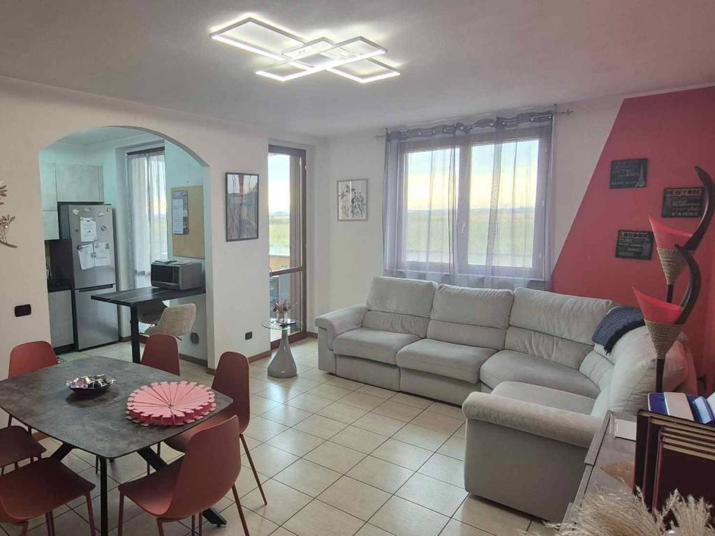 appartamento in vendita a Trecate